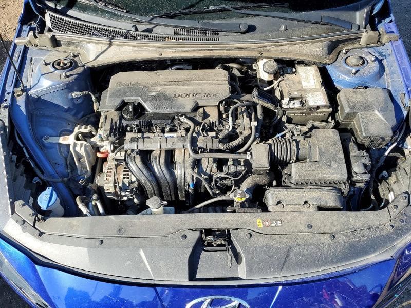 2022 HYUNDAI ELANTRA SE 11