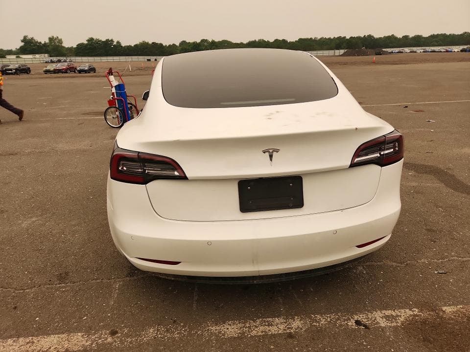 2021 TESLA MODEL 3 6