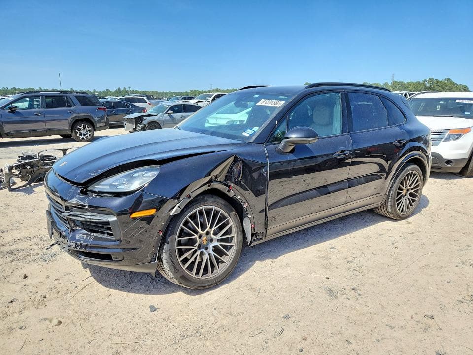 2020 PORSCHE CAYENNE - 1