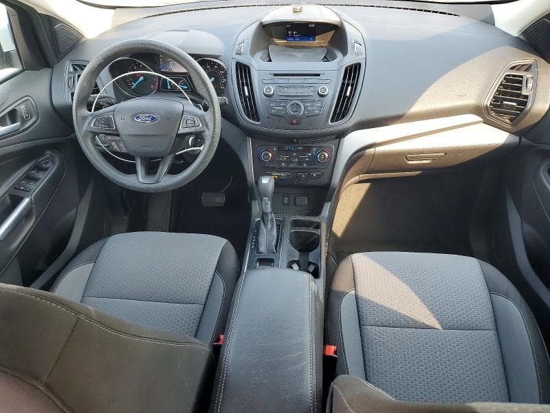 2017 FORD ESCAPE SE 8
