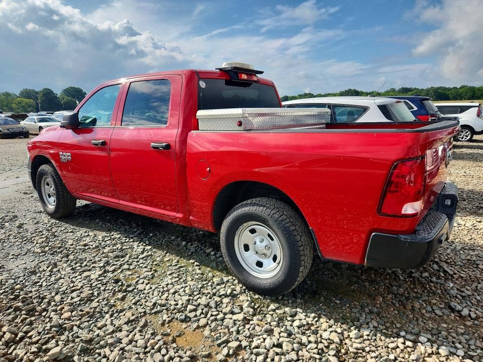 2022 RAM 1500 CLASSIC TRADESMAN 2