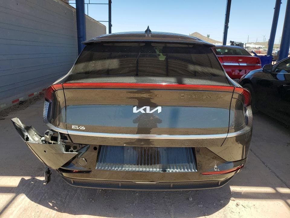 2023 KIA EV6 WIND 6