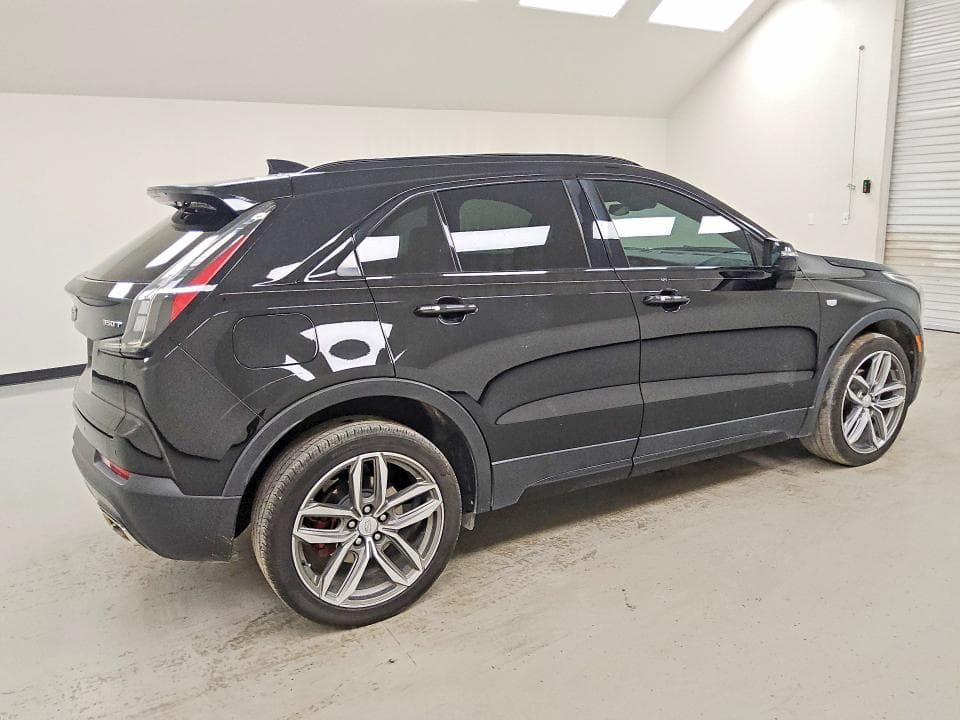 2021 CADILLAC XT4 SPORT 3