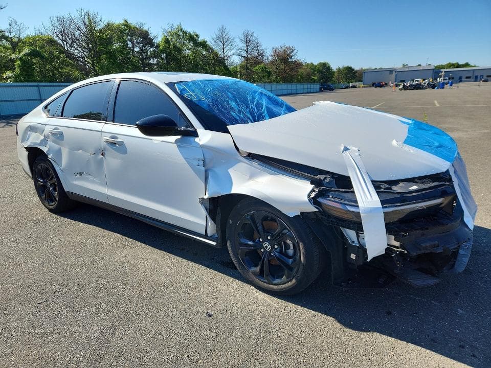 2025 HONDA ACCORD SE 4