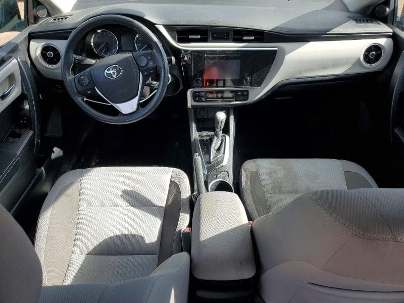 2018 TOYOTA COROLLA LE 8