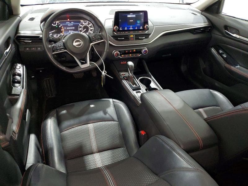2024 NISSAN ALTIMA SR 8