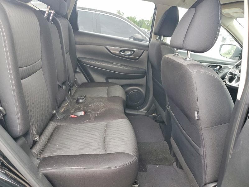 2018 NISSAN ROGUE SV 11
