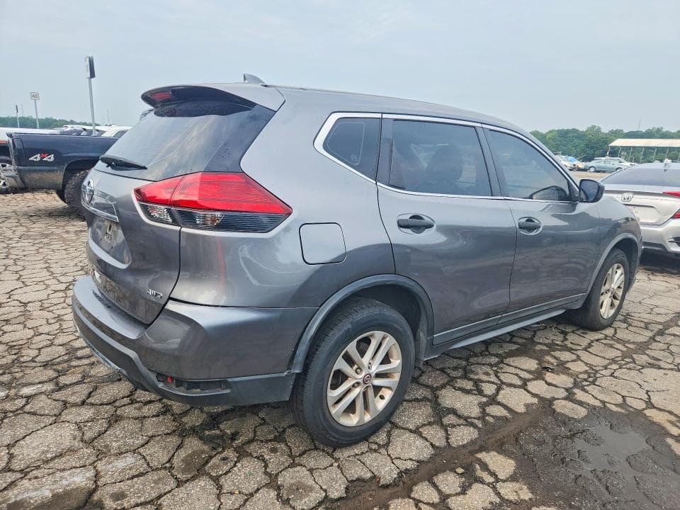 2017 NISSAN ROGUE S 3