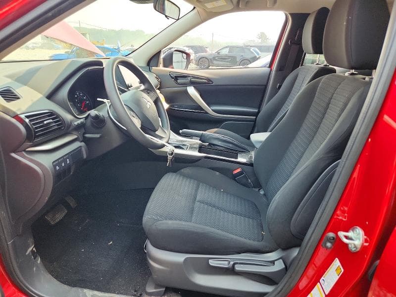 2025 MITSUBISHI ECLIPSE CROSS LE 7