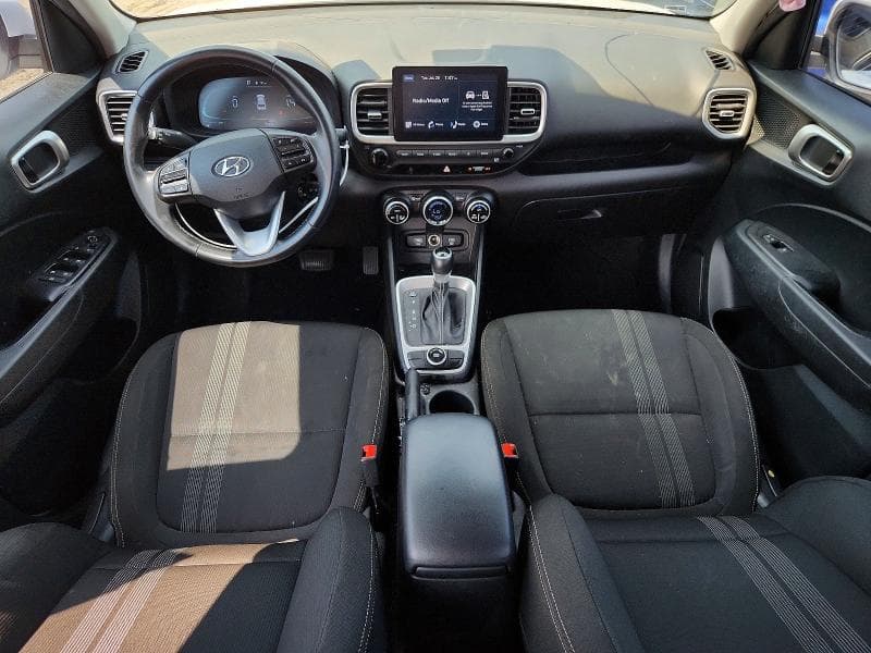 2023 HYUNDAI VENUE 8