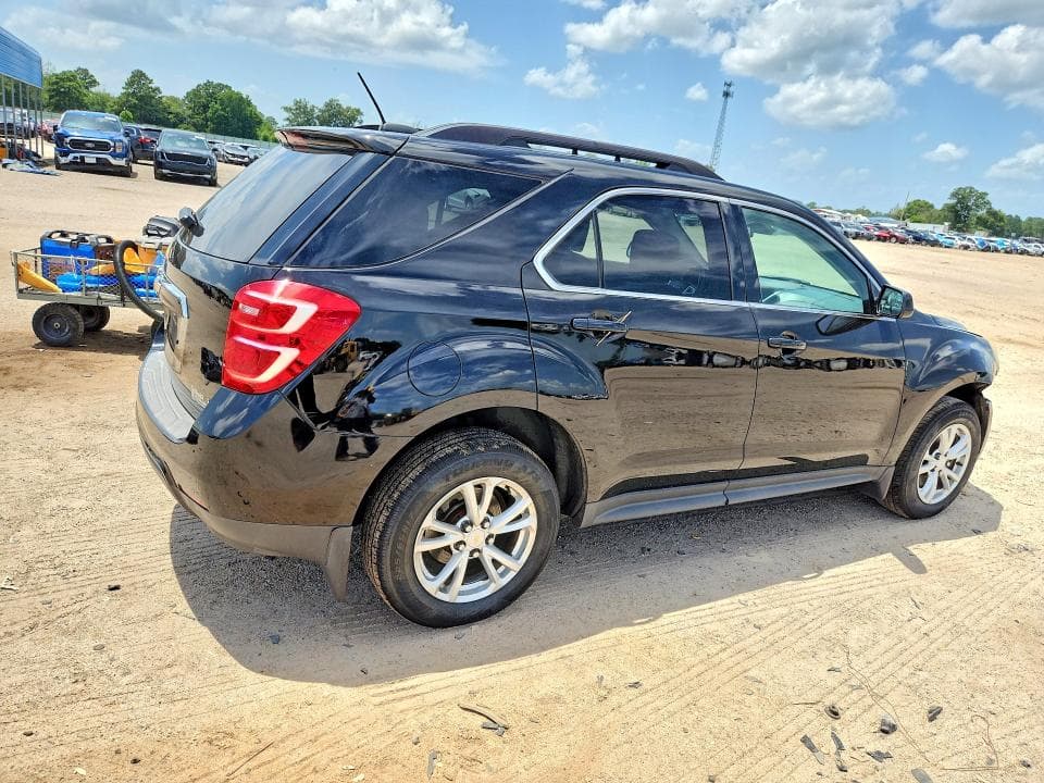 2017 CHEVROLET EQUINOX LT 3