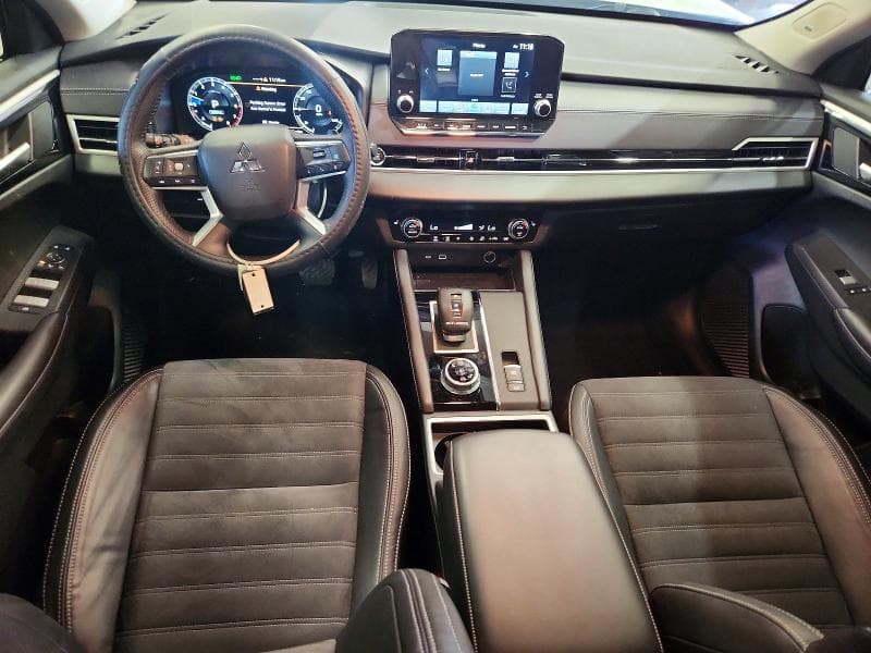 2023 MITSUBISHI OUTLANDER SE 8
