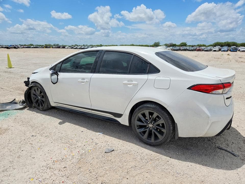 2024 TOYOTA COROLLA SE 2