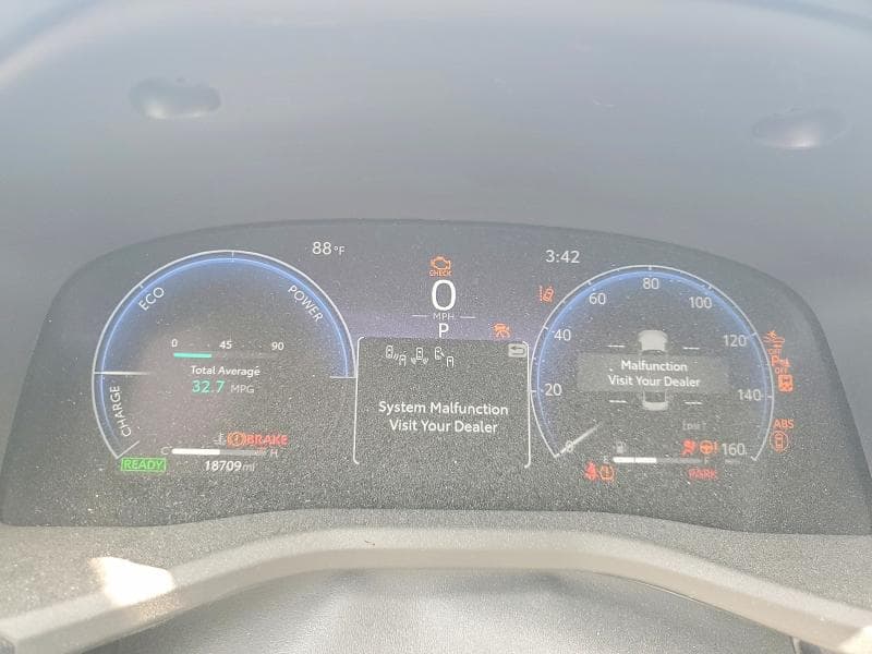 2026 TOYOTA CAMRY XLE 9