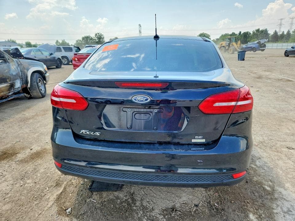 2018 FORD FOCUS SE 6