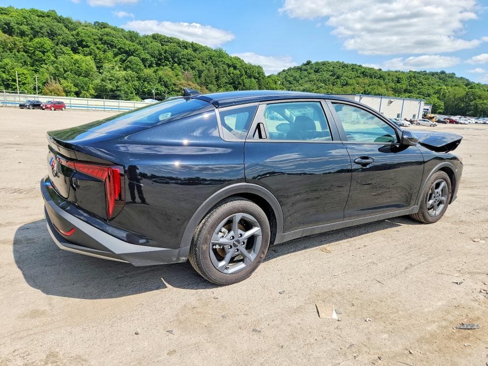 2026 KIA K4 LXS 3