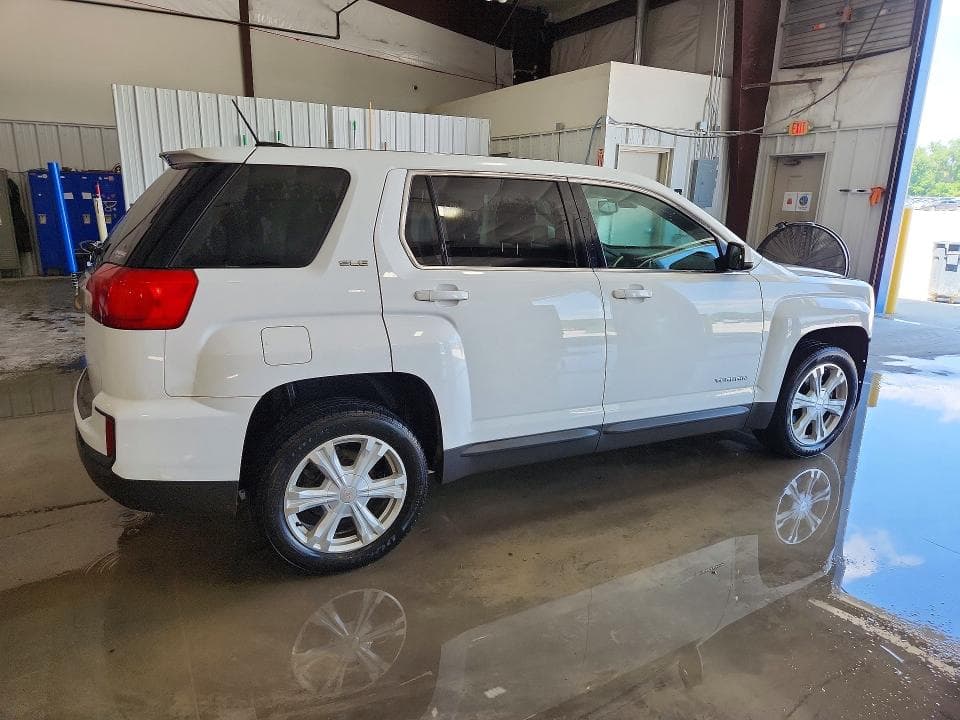 2017 GMC TERRAIN SLE 3