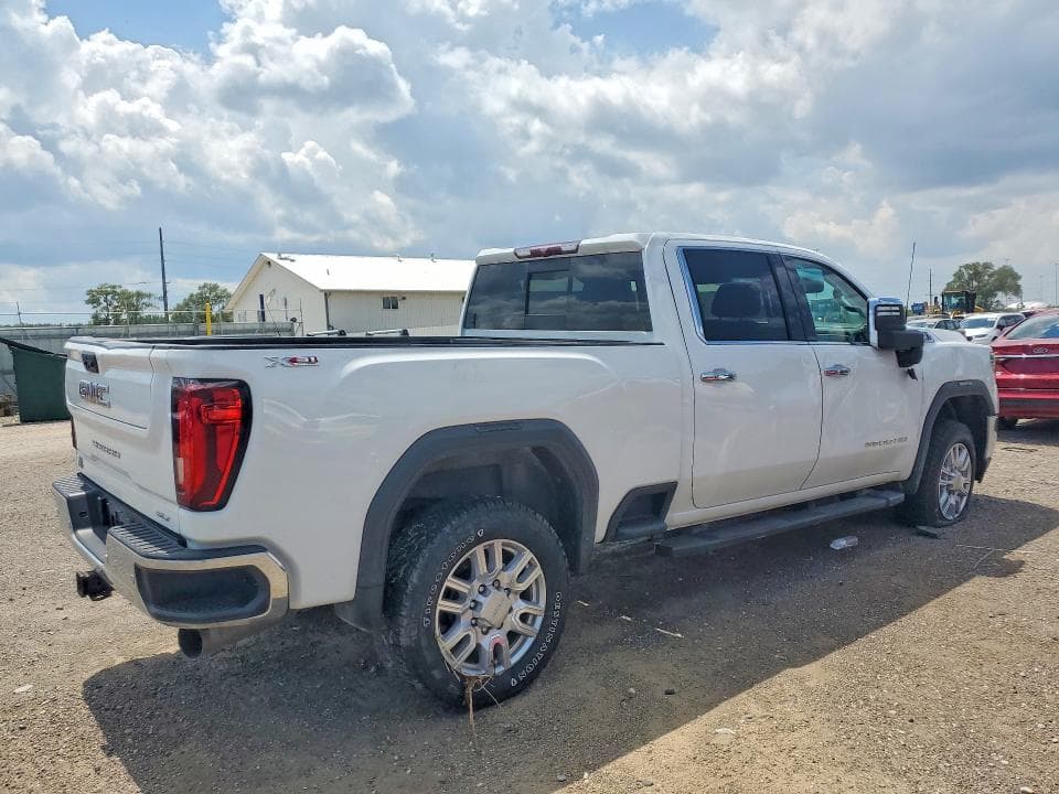 2020 GMC SIERRA K2500 SLT 3