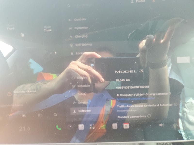 2022 TESLA MODEL 3 9