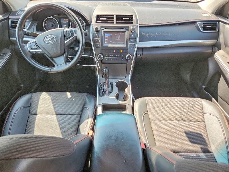 2017 TOYOTA CAMRY SE 8
