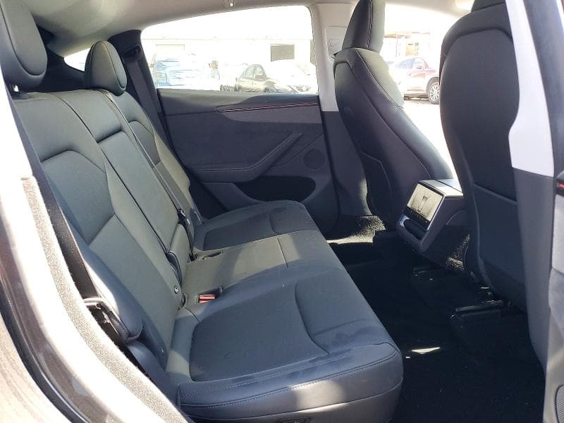 2026 TESLA MODEL Y 11