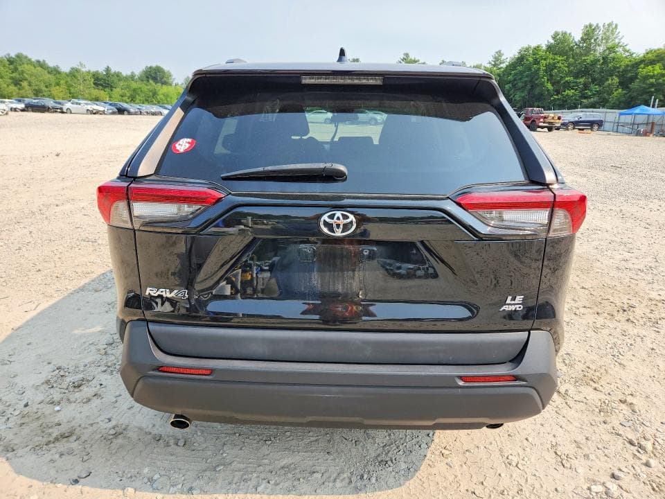 2021 TOYOTA RAV4 LE 6
