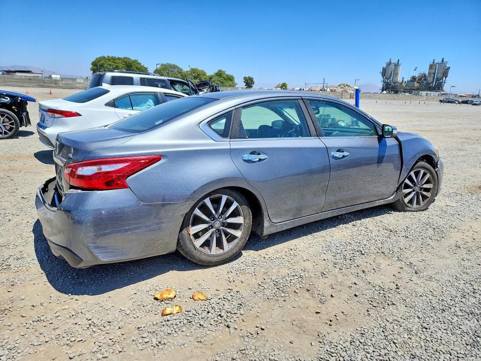 2017 NISSAN ALTIMA 2.5 SL 3