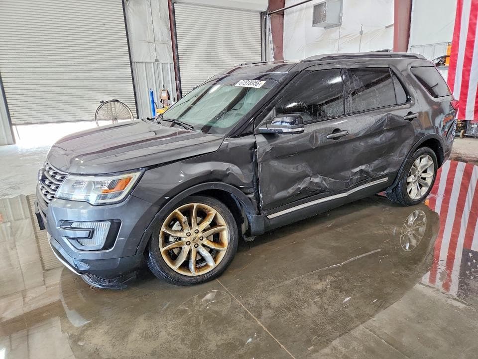 2017 FORD EXPLORER XLT - 1