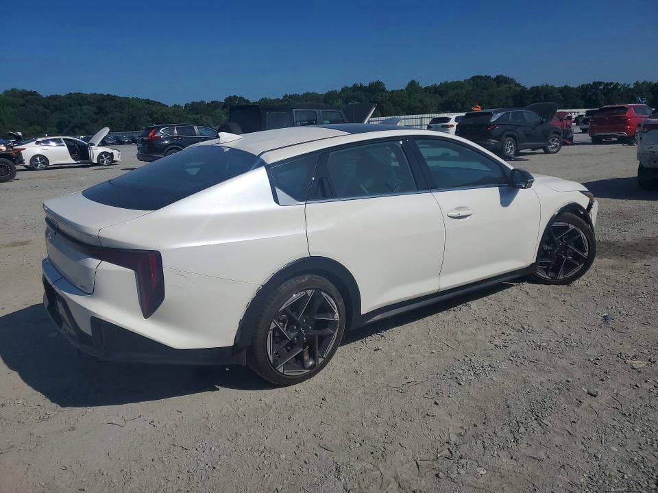 2025 KIA K4 GT LINE 3
