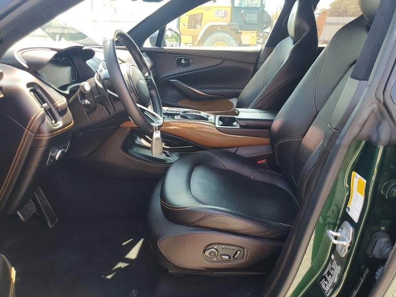 2021 ASTON MARTIN DBX 7