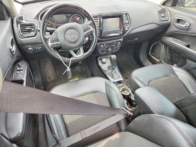 2021 JEEP COMPASS 8