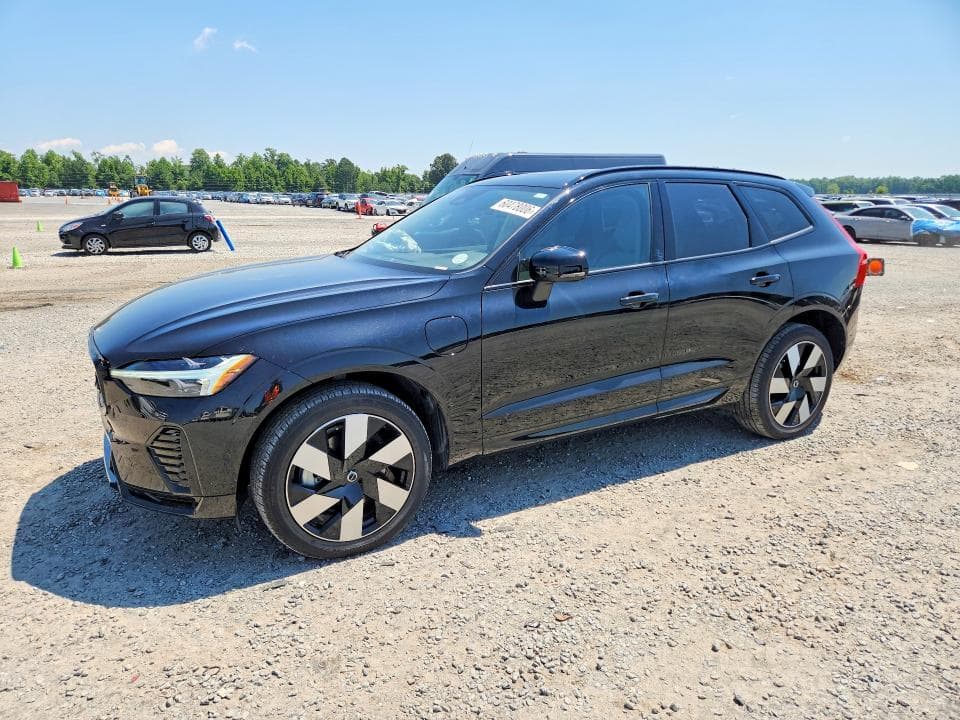 2025 VOLVO XC60 PLUS - 1