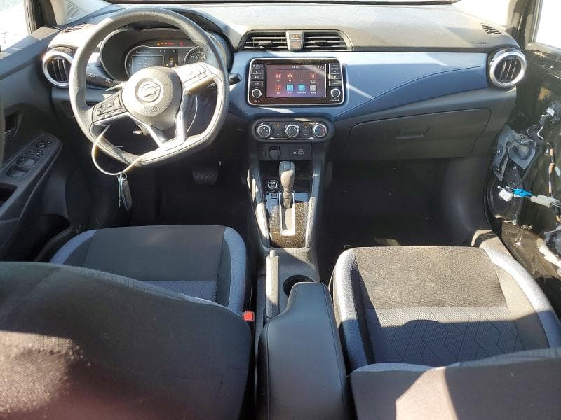 2025 NISSAN VERSA SV 8