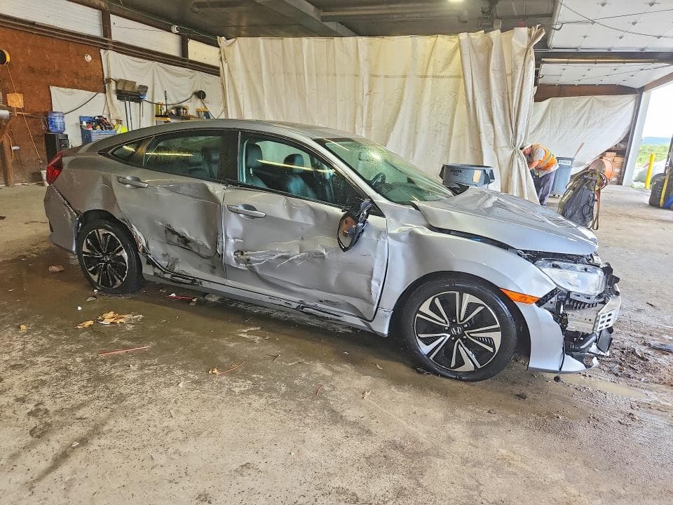 2017 HONDA CIVIC EXL 4