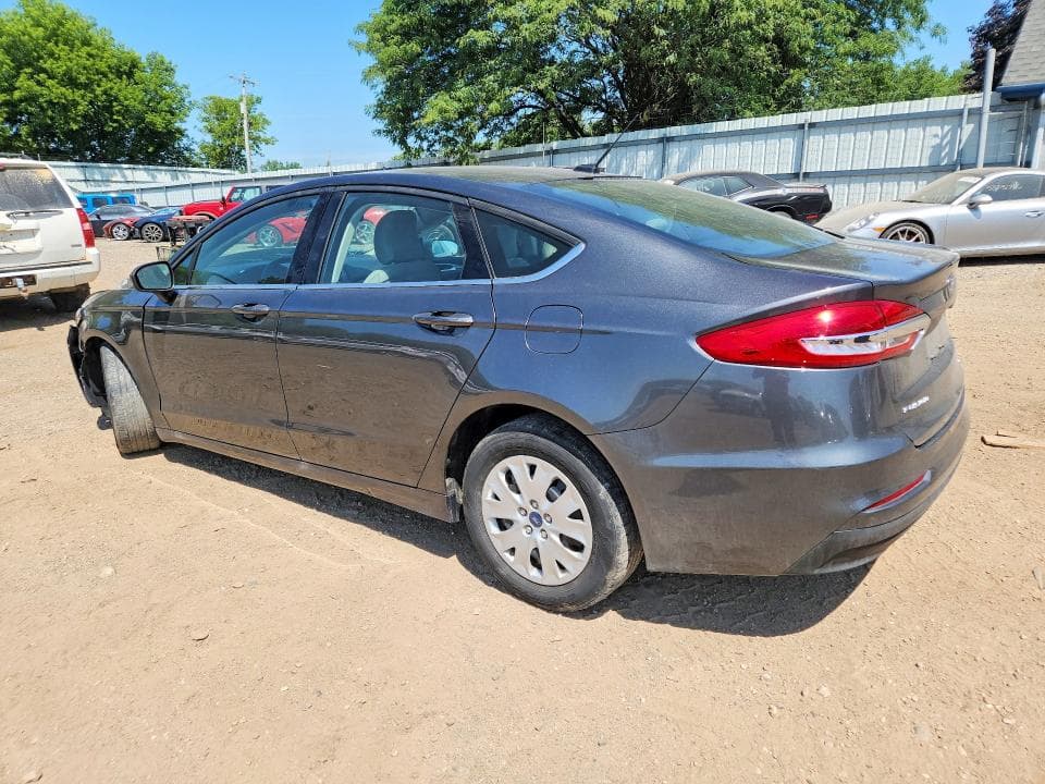 2019 FORD FUSION S 2