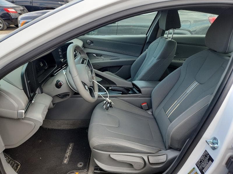 2025 HYUNDAI ELANTRA SEL SPORT 7