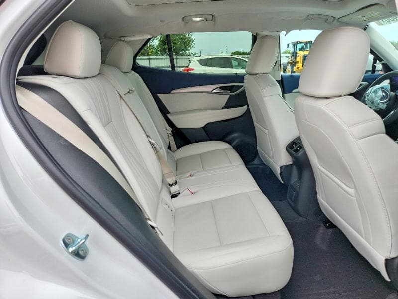 2025 BUICK ENVISION AVENIR 11