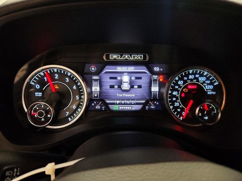 2020 RAM 1500 BIG HORN/LONE STAR 9