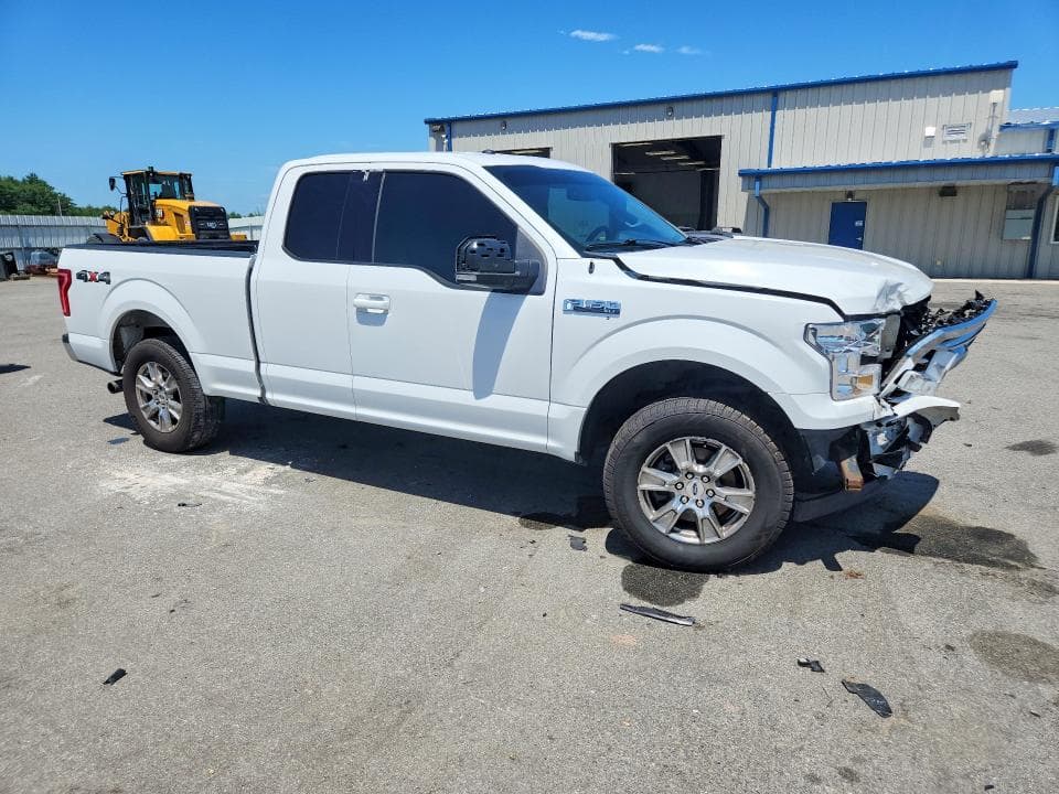 2017 FORD F150 SUPER CAB 4