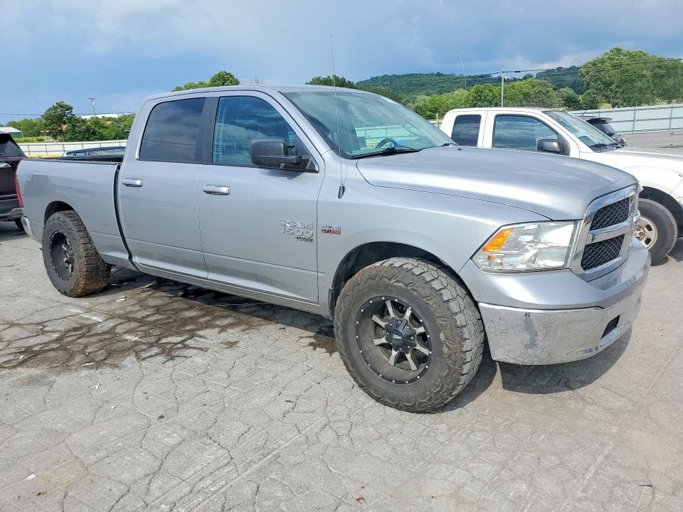 2020 RAM 1500 CLASSIC SLT 4