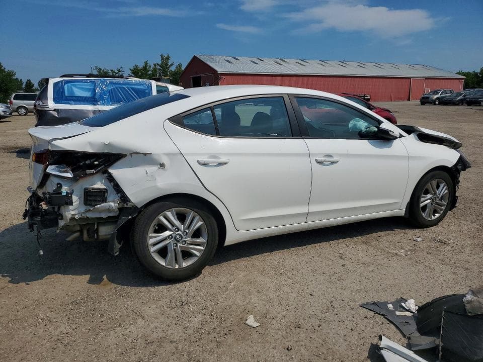 2019 HYUNDAI ELANTRA SE 3