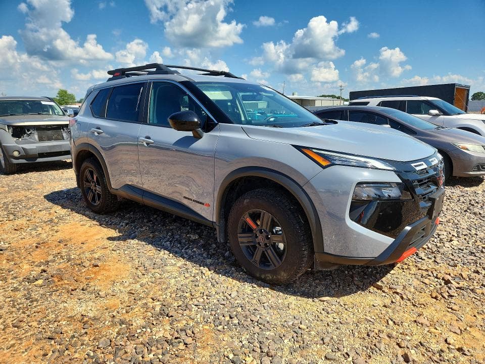 2026 NISSAN ROGUE ROCK CREEK 4