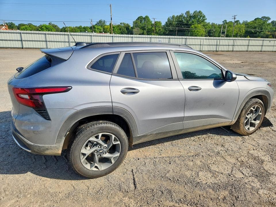2026 CHEVROLET TRAX 1LT 3