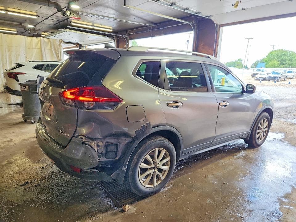 2019 NISSAN ROGUE SV 3