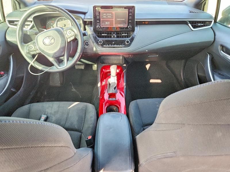 2020 TOYOTA COROLLA SE 8