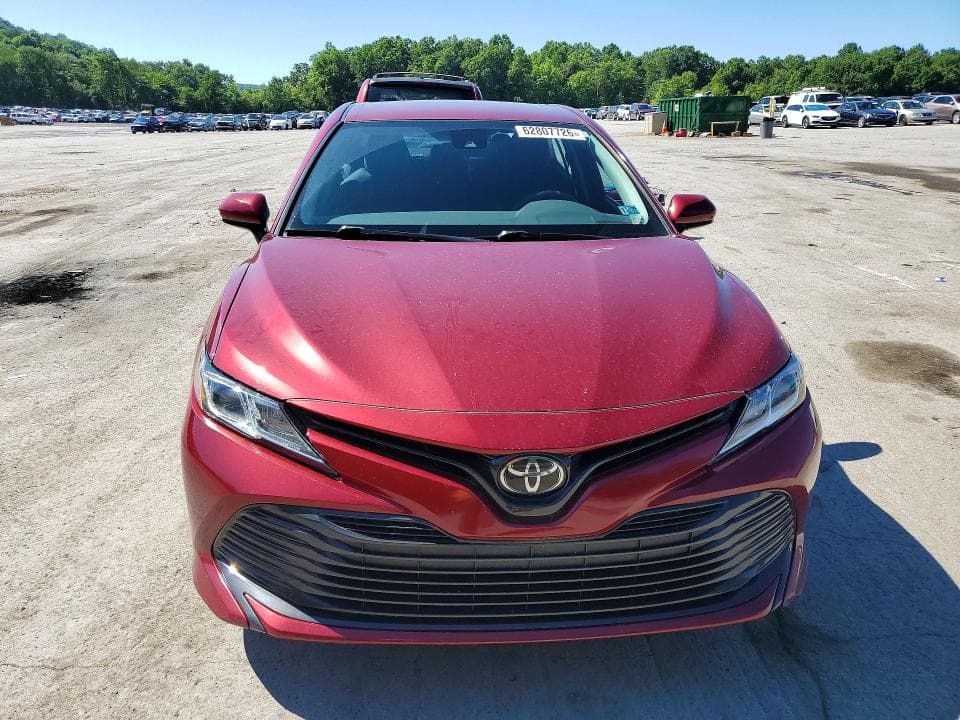 2019 TOYOTA CAMRY LE 5