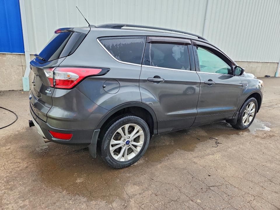 2018 FORD ESCAPE SE 3
