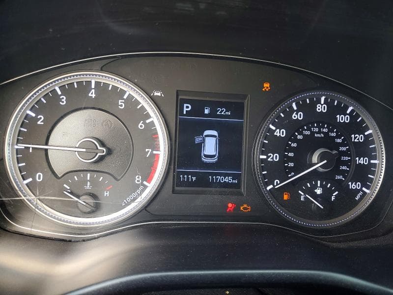 2019 HYUNDAI SANTA FE SE 9