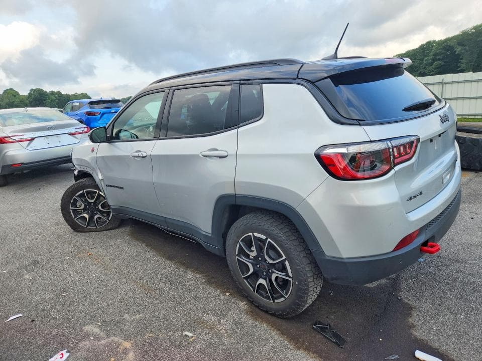 2026 JEEP COMPASS TRAILHAWK 2
