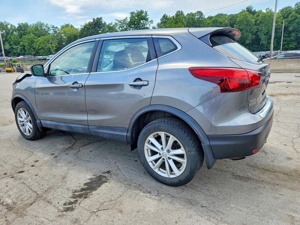 2018 NISSAN ROGUE SPORT S 2